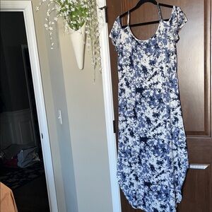 White Mark Asymmetrical Dress in Navy and White Floral